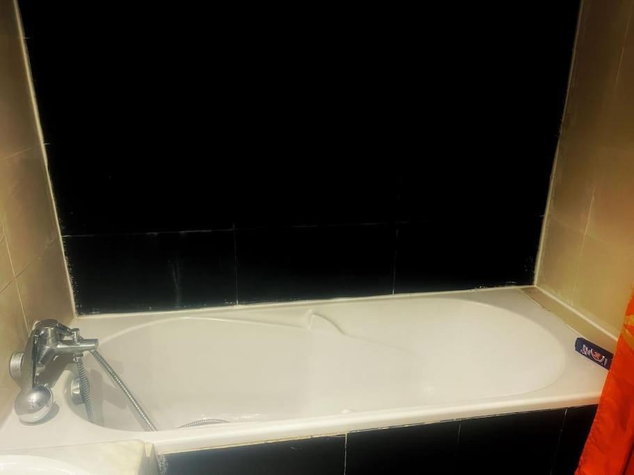 2 Avec Piscine *